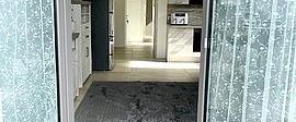 Gut geschnittene 2-Zimmer-Dachgeschosswohnung mit schönem Balkon und Carportstellplatz in Lichtenberg - Photo 1