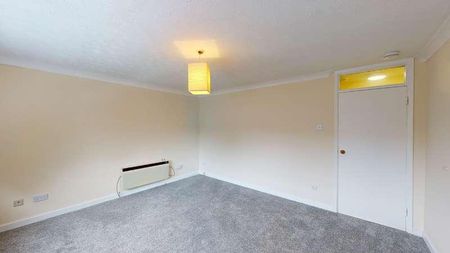 Woodside Court, Lisvane, Cardiff, CF14 - Photo 3