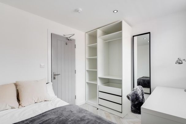 7 bedroom house to rent - Photo 1