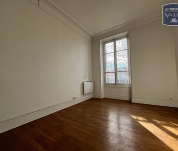 Location Appartement 3 pièces 79m² GRENOBLE 38000 - Photo 2