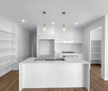 24 Mataranka Circuit, - Photo 1