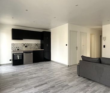 Location Appartement 3 pièces 61m² ISTRES 13800 - Photo 3