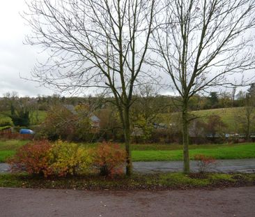 3 bedroom detached house to rent - Photo 4