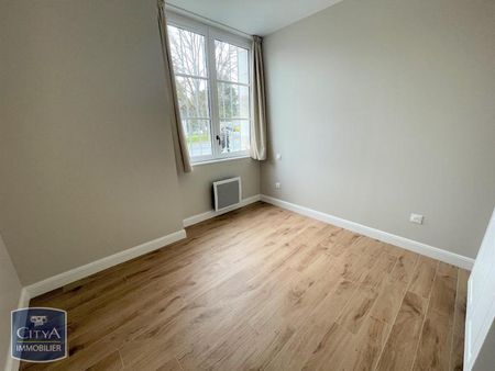 Location Appartement 4 pièces 86m² POITIERS 86000 - Photo 3
