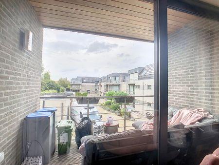 Appartement met 2 slaapkamers en een garage in Denderleeuw - Foto 2