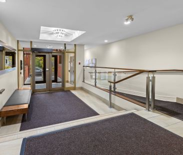 For Lease - 959 North River Road Unit# 211, Overbrook - Castleheights and Area, Ontario - Photo 3