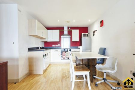 2 bed Flat in Lovell House 4 Skinner Lane, Leeds, LS7 1AR - Photo 5