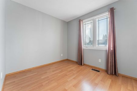 For Lease - 1936 Longman Crescent Unit# A, Orleans - Convent Glen and Area, Ontario - Photo 2