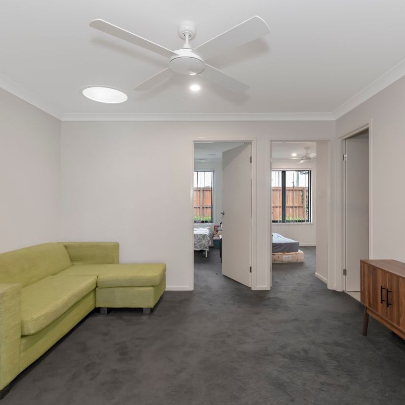 Spacious Townhouse offering Low Maintenance Living in Popular Location - Photo 1