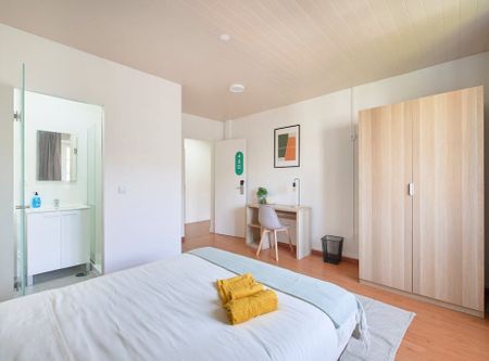 Rua Alexandre Herculano, Lisbon, Lisbon 1150-005 - Photo 2