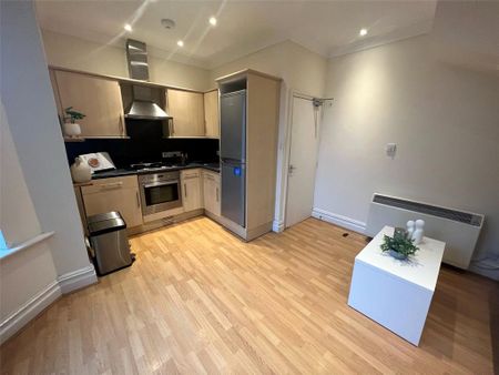 1 bedroom flat to rent - Photo 3