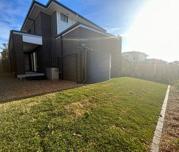 Nearly New 4 Bedroom Double Storey House are leasing! Now Available - Photo 5