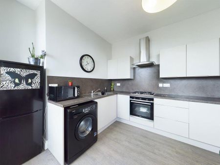 1 bedroom apartment to rent - Photo 3