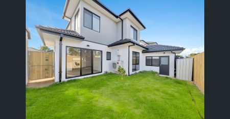 Modern 3 bedroom townhouse! - Photo 3