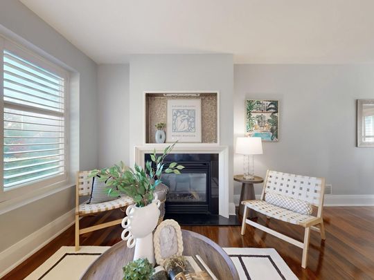 For Lease - 8 Overton Crescent, Toronto, Ontario - Photo 1