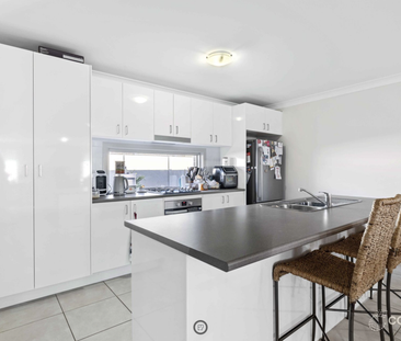 FOUR BEDROOM HOME - Photo 2