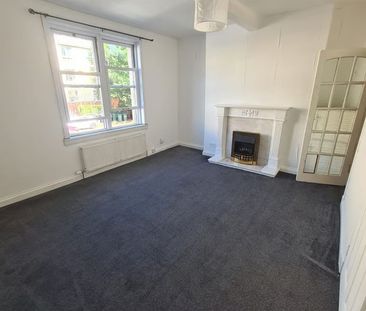 2 Bed Flat, Prestonfield Terrace, EH16 - Photo 2