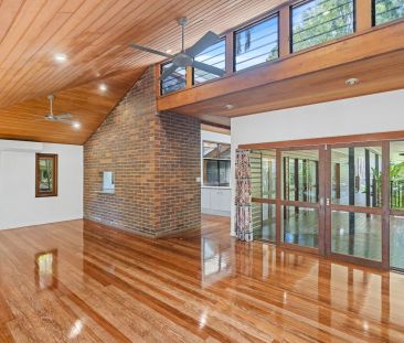 Costal retreat, steps to Kewarra Beach - Photo 4