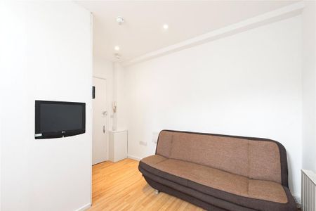 Studio to rent - Photo 4