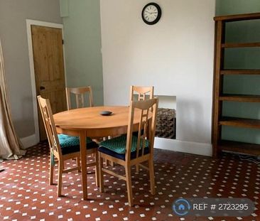 3 bedroom terraced house to rent - Photo 4