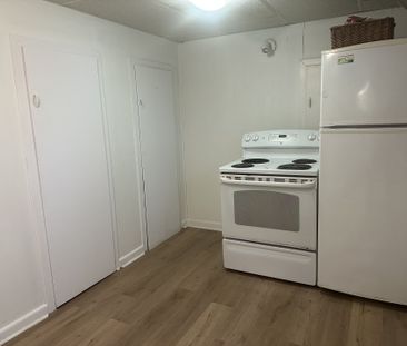 For Lease - 70 Bunnell Crescent, Toronto, Ontario - Photo 6