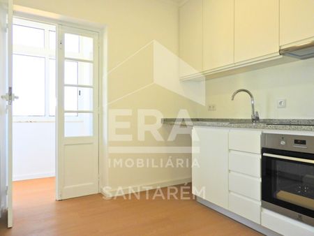 Apartamento T4 em Santarém - Photo 4