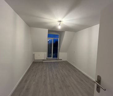 Saniert – Traumhafte Dachgeschosswohnung! - Photo 2