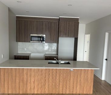 4 ½ Condo luxueux à louer à Vimont Laval. - Photo 2