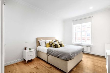 A bright and spacious 3 bedroom apartment situated near Marylebone High Street. - Photo 5