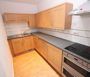 1 bedroom apartment to rent - Photo 2