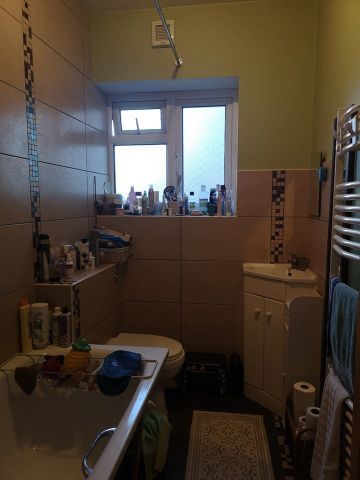 2 Bed Flat, High Road, N12 - Photo 4