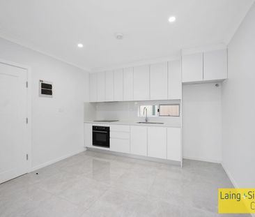 House Style Granny Flat : Newly Built - Photo 3