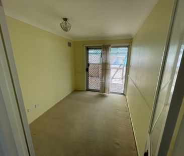 23 Clifton Street, Biggera Waters - Photo 4