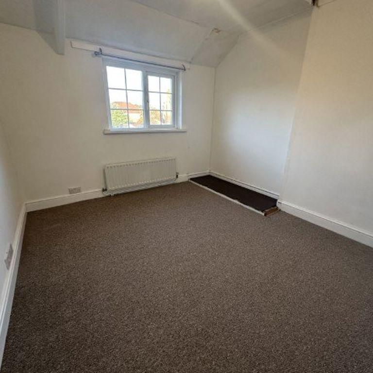 3 bedroom cottage to rent - Photo 1