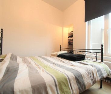 Lichtrijk duplex appartement in gerenoveerde burgerwoning - Photo 4