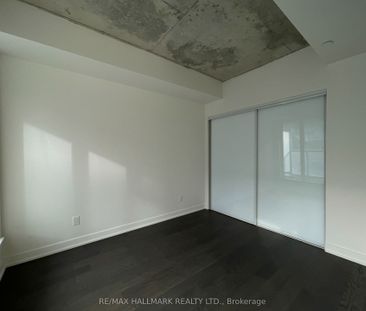 Riverside Square Lofts 15-45 , #814 - Photo 6