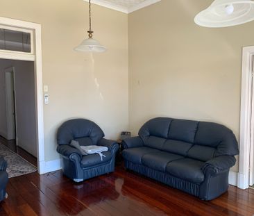 Bassendean - Photo 2