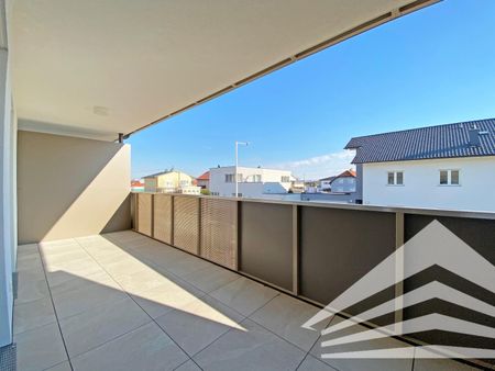 Hochwertige 2 Zimmer-Neubauwohnung mit großem Balkon und 2 TG-Stellplätze - Foto 2