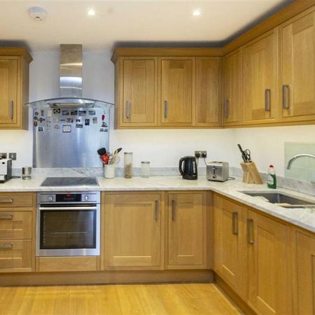 1 bedroom flat to rent - Photo 3