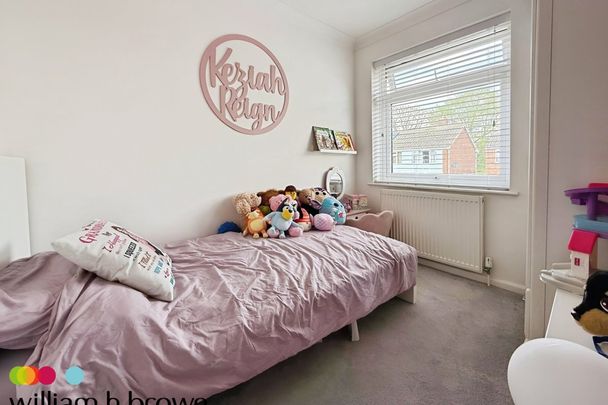 Lonsdale Close - Photo 1