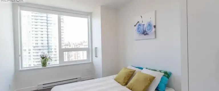 16F 988 QUAYSIDE DRIVE | 16F 988 QUAYSIDE DRIVE, New Westminster - Photo 1