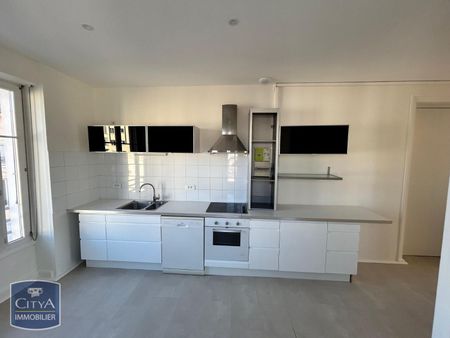 Location Appartement 3 pièces 70m² VILLEFRANCHE SUR SAONE 69400 - Photo 2