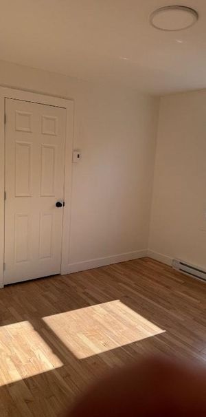 4 1/2 rénové à Limoilou - Photo 1