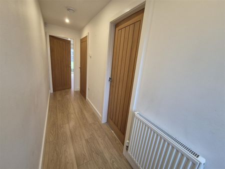 2 Bed House - Photo 2