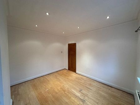 Lakehall Gardens, CR7 - Photo 2