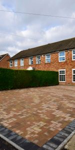 🌟Premium En-Suite Room🌟 Bedroom 5 - Photo 3