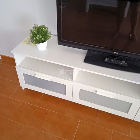 For rent in Los Cristianos: 3-bedroom apartment! - Photo 3