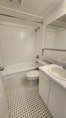 For Lease - 21 Vaughan Road Unit# 2107, Toronto, Ontario - Photo 5