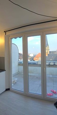 Appartement 2 pieces avec terrasse - Photo 1