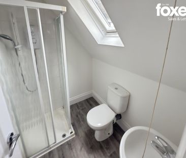 1 bed studio flat to rent in Flat 5, 6 Adeline Road - Photo 3